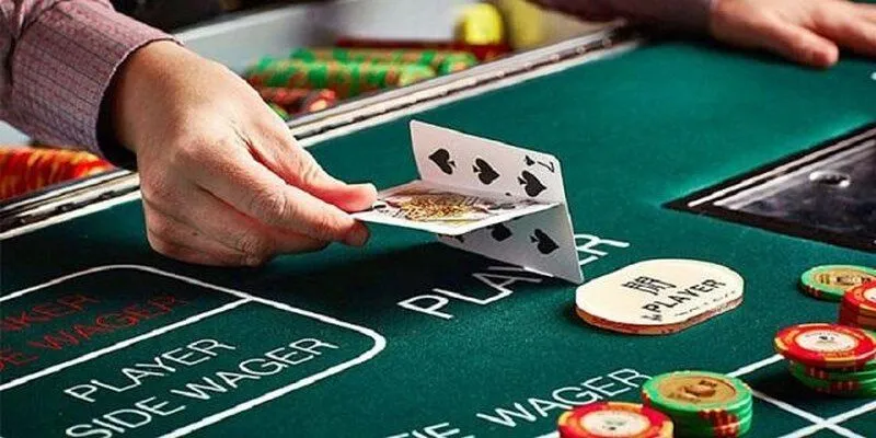 Tìm hiểu đôi nét về baccarat kèm cách chơi